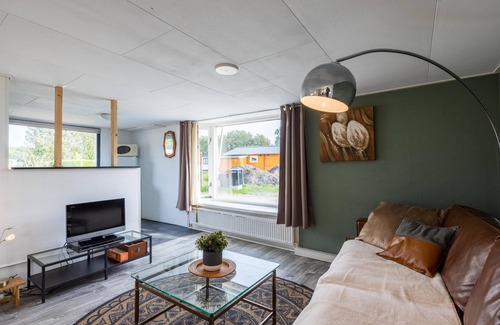 Anloo Chalet De Esquí | Cosy chalet with sauna in beautiful Drenthe