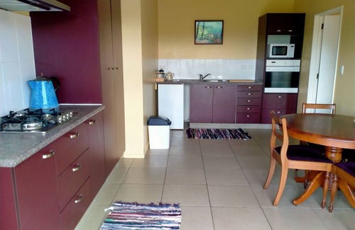 Darfield Cabina | Cosy comfortable, peaceful retreat, 30 mins from Christchurch Airport