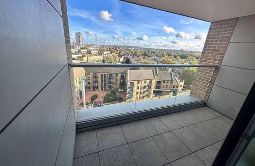 Isle of Dogs Apartamento | Cosy, Comfy 2 Bed Apartment Canary Wharf