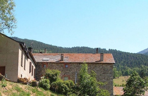 Planes Cabaña | Cálida casa de campo en el corazón de la granja