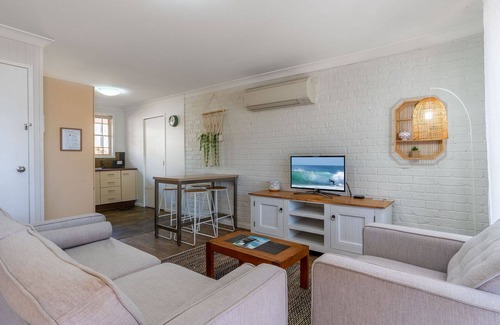 Kiama Heights Casa | Cosy Cottage - 2 bedroom guesthouse