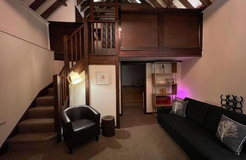 Forest of Dean Apartamento | Cosy Cottage next to Farmers Arms Country pub.