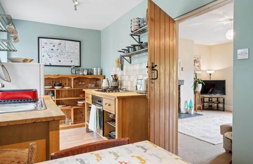 Plymouth Cabaña | Cosy Cottage with Secluded Garden, Plymouth