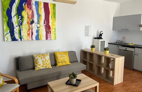 Algarrobo Chalet De Esquí | Acogedora casita con vistas a la Costa del Sol