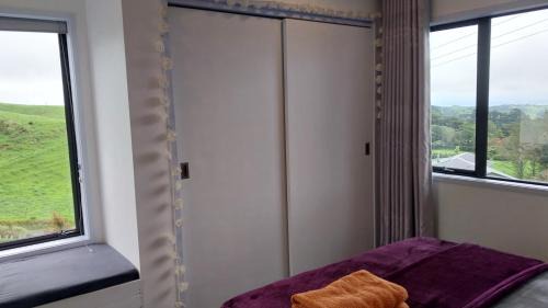 Omata Chalet De Esquí | Cosy Country Cottage on a Sunny Hill