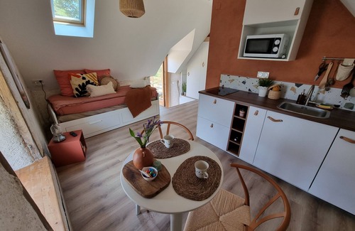 Saint-Quay-Perros Casa | Acogedor estudio - Limestra de la casa superior en colores