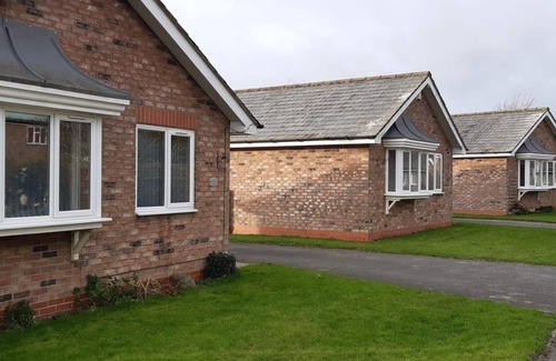Bridlington Cabaña | Cosy Dog Friendly Cottage, Sleeps 4, Bridlington