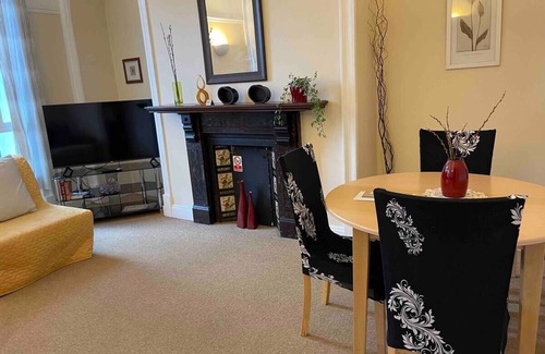Wellingborough Apartamento | Cosy double bed town centre