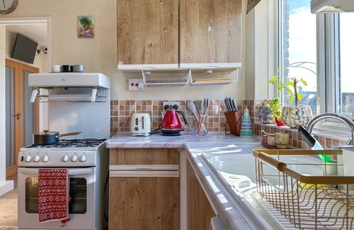 Canterbury Casa | Cosy Family Home in Canterbury