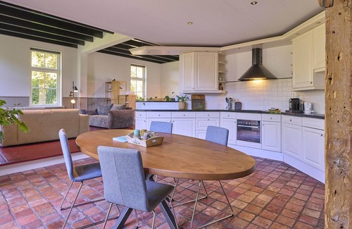 Nijeveen Casa | Cosy farmhouse near Giethoorn
