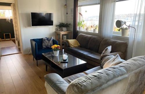 Tromsdalen Apartamento | Cosy flat near Cable car and The Arctic Cathedral