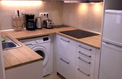 Mislata Apartamento | ¡Acogedor piso con excelente ubicación en Valencia!