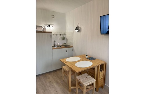 Merville-Franceville-Plage Apartamento | Cosy studio near the sea