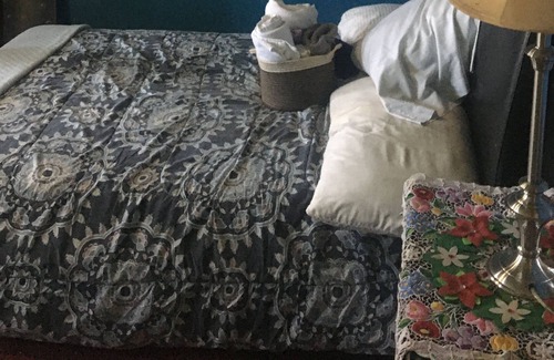 Williamsbridge Cama Y Desayuno | Cosy get away stay at Joanas
