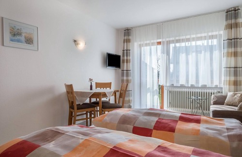 Bodolz Apartamento | Cosy holiday apartment Höscheler Klein with terrace and Wi-Fi; parking available