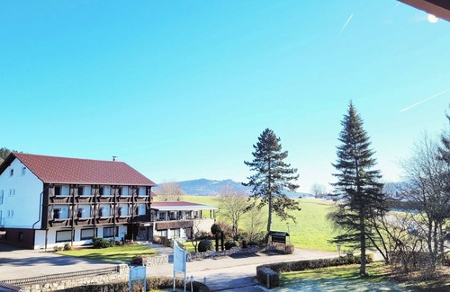 Bodenmais Apartamento | Cosy holiday flat in Bodenmais I Sauna I Balcony I View Silberberg