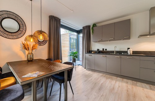 Zon en Schild Casa | Casa de vacaciones acogedora en Soesterberg con bañera de hidromasaje