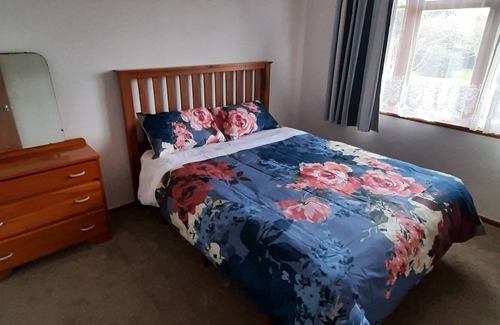 Waiotahi Casa | Cosy Holiday House, close to the Motu Bike Trail