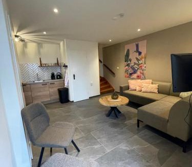 Colmont Casa | Cosy Holliday Home for 3 persons