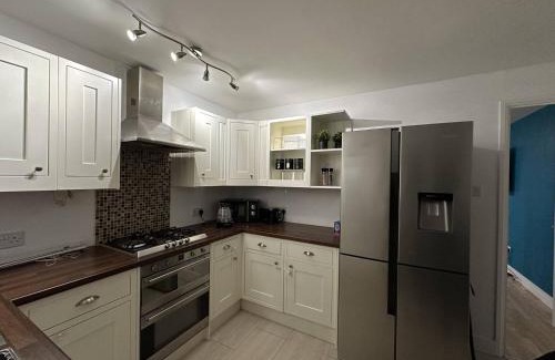 Gloucester Casa | Cosy Home