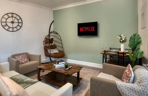 Leeds Apartamento | Cosy Home ,Pets Welcome, Sleeps 8,Parking