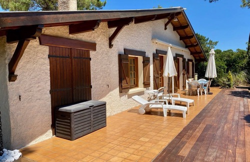 Le Canon Casa | Acogedora casa con una hermosa terraza y jardín, entre la bahía y el océano.