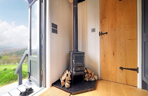 Sidmouth Cabina | Cosy Hut w/ Sea Views & Outdoor Shower