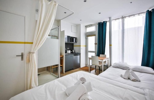 Parc-de-Montsouris Apartamento | cosy independant studio proche gare et jardin