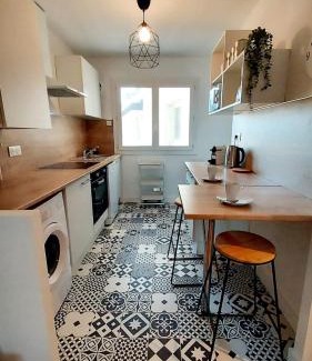 Dufau-Tourasse Apartamento | Cosy Jasmin - T4 - Centre - Balcon traversant