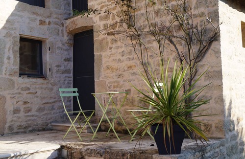 Laives Casa | Cosy little nest in the heart of a small Burgundy village
