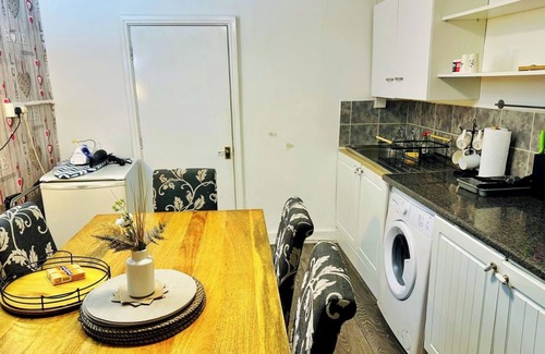 Georgian Quarter Apartamento | Cosy Liverpool Apartment Upto 8 Guests