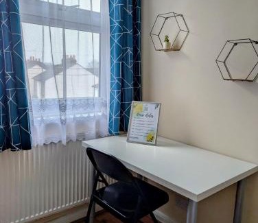 London Borough of Hounslow Apartamento | Cosy Loft Studio in Town Centre