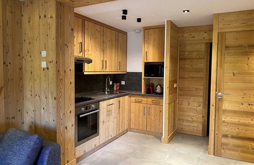 Mont-de-Lans Chalet De Esquí | Cosy luxury chalet apartment, direct access to slopes, panoramic view