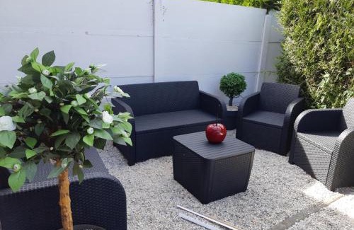 La Riviere-Saint-Sauveur Casa | Cosy maison 3 chambres Honfleur jardin, parking privé et jacuzzi