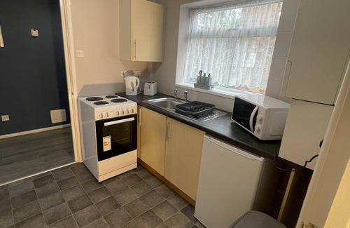 Darlaston Apartamento | Cosy, Modern Apartment