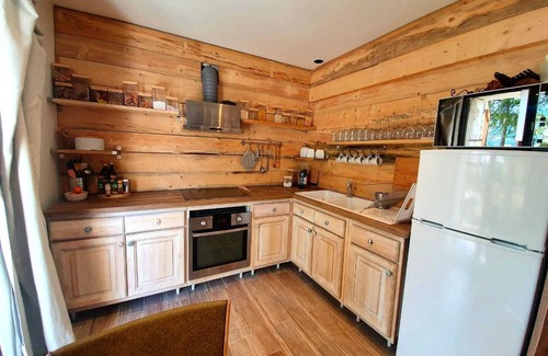 Seyne Casa | COSY MOUNTAIN HOME