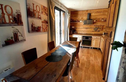 Seyne Casa | COSY MOUNTAIN HOME