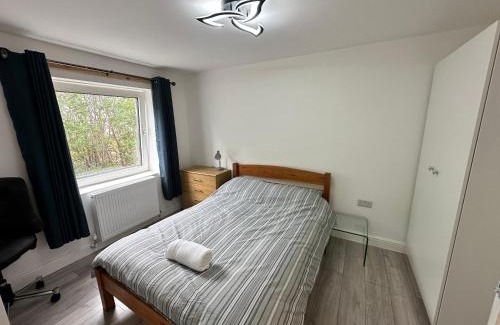 Longcroft Casa | Cosy new decorated flat in Edinburgh