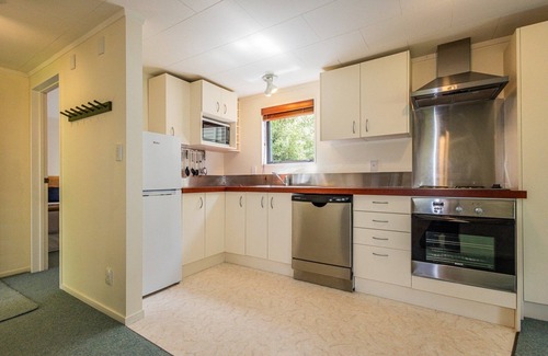 Ohakune Casa | Cosy Ohakune retreat in park-like Turoa Alpine Village