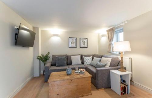 Montpellier Casa | Cosy & Peaceful Self Contained Home in Montpellier