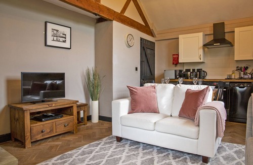Hopton Cabaña | Idílica, que admite mascotas Cottage en Stainsborough Hall en Carsington Water