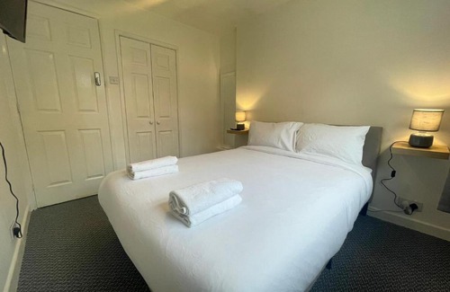 Barking Casa | Cosy private room near Barking Station