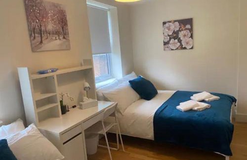 Euston Casa | Cosy Private Rooms in Euston Square, Central London