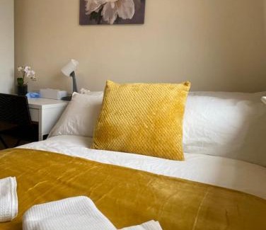 Euston Casa | Cosy Private Rooms in Euston Square, Central London