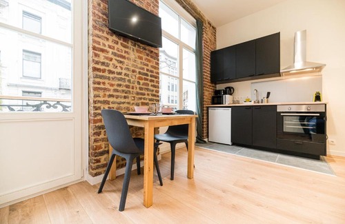 Lower Town Apartamento | Cosy red-brick studio (close to Grand-Place & Bourse)