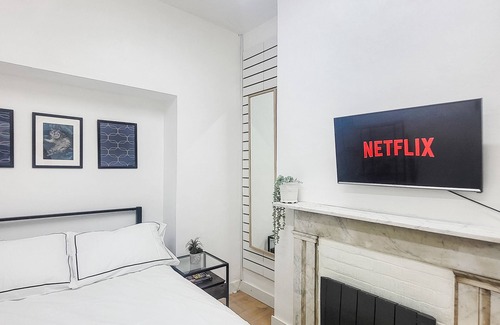 Camden Town with Primrose Hill Apartamento | Cosy Renovated Room in Camden Town - 1 min from Camden Market