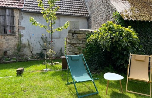 Lormes Cama Y Desayuno | Cosy Room au Cœur du Village