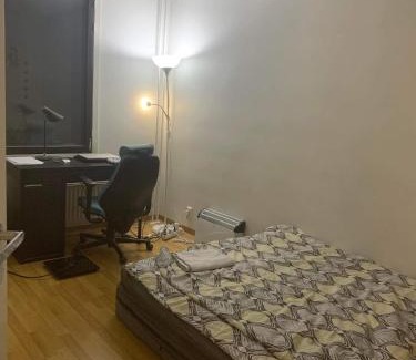Keskinen District Casa | Cosy room in Pasila