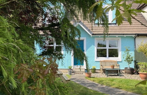 Cairnbaan Cabaña | Cosy rural cottage hideaway on historic Crinan Canal