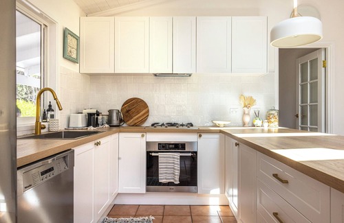 Rye Cabaña | Cosy Rye Gowrie Coastal Cottage – Retreat by the Foreshore